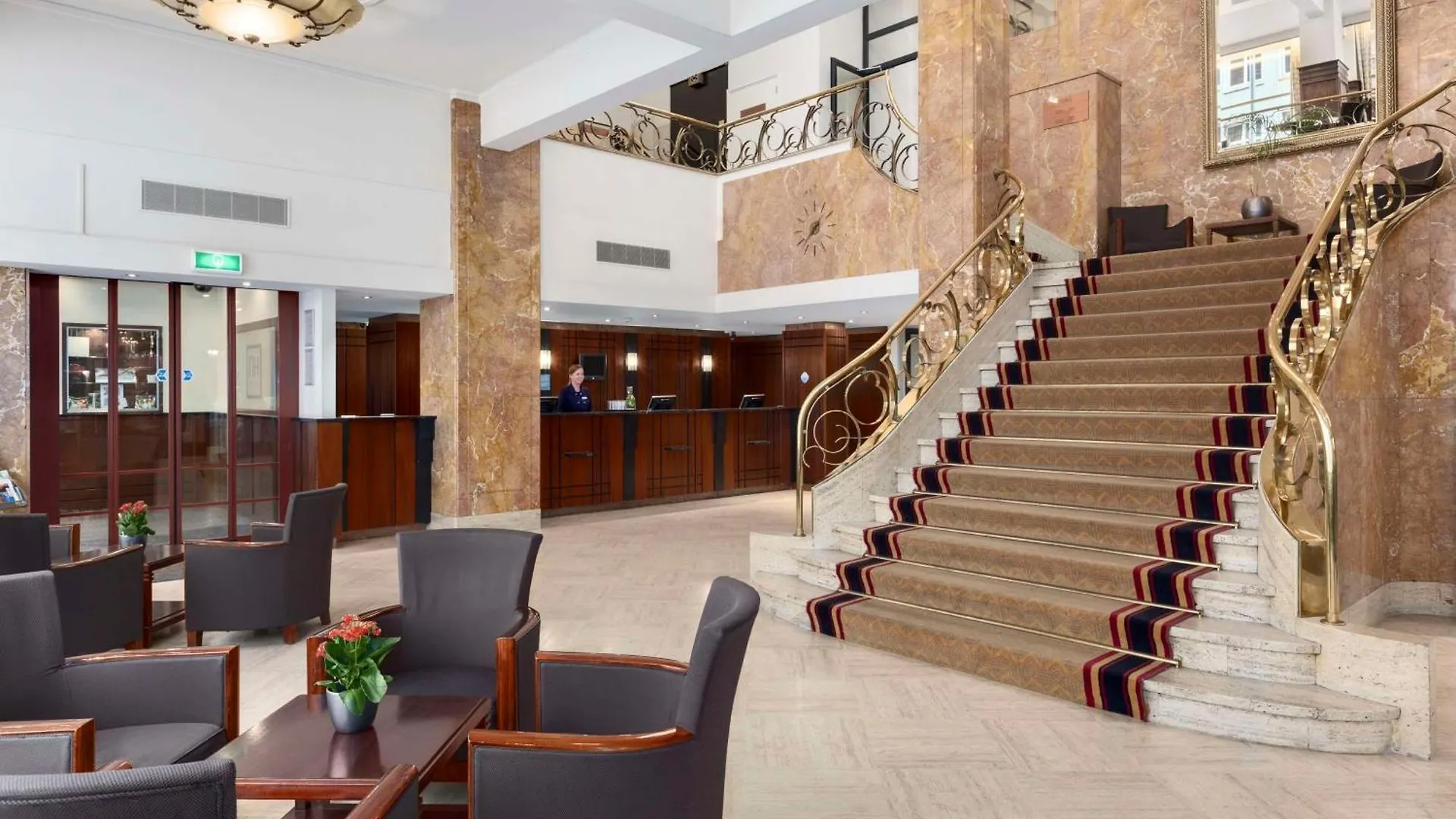 Nh Atlanta Rotterdam Hotel